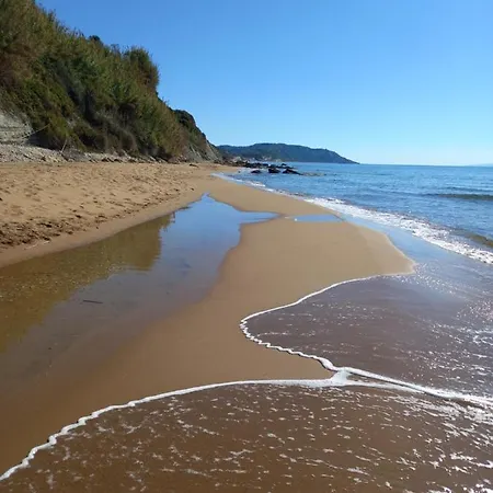 Kampas 3* Agios Georgios (Corfu)