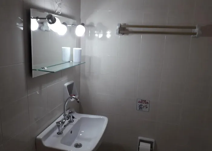 Kampas 3* Agios Georgios (Corfu)