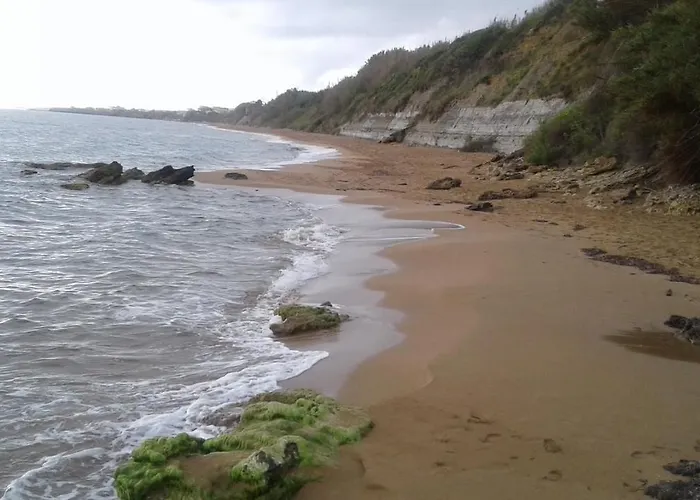 ゲストハウス Kampas 3*